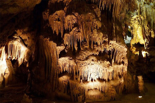 Žubor Vrela Lisine - Resavska pećina